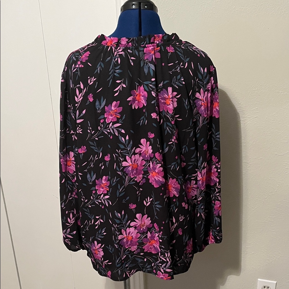 Counterparts Black and Pink Floral Long Sleeve Blouse V Neck Elastic Wrists | XL - Picture 2 of 12